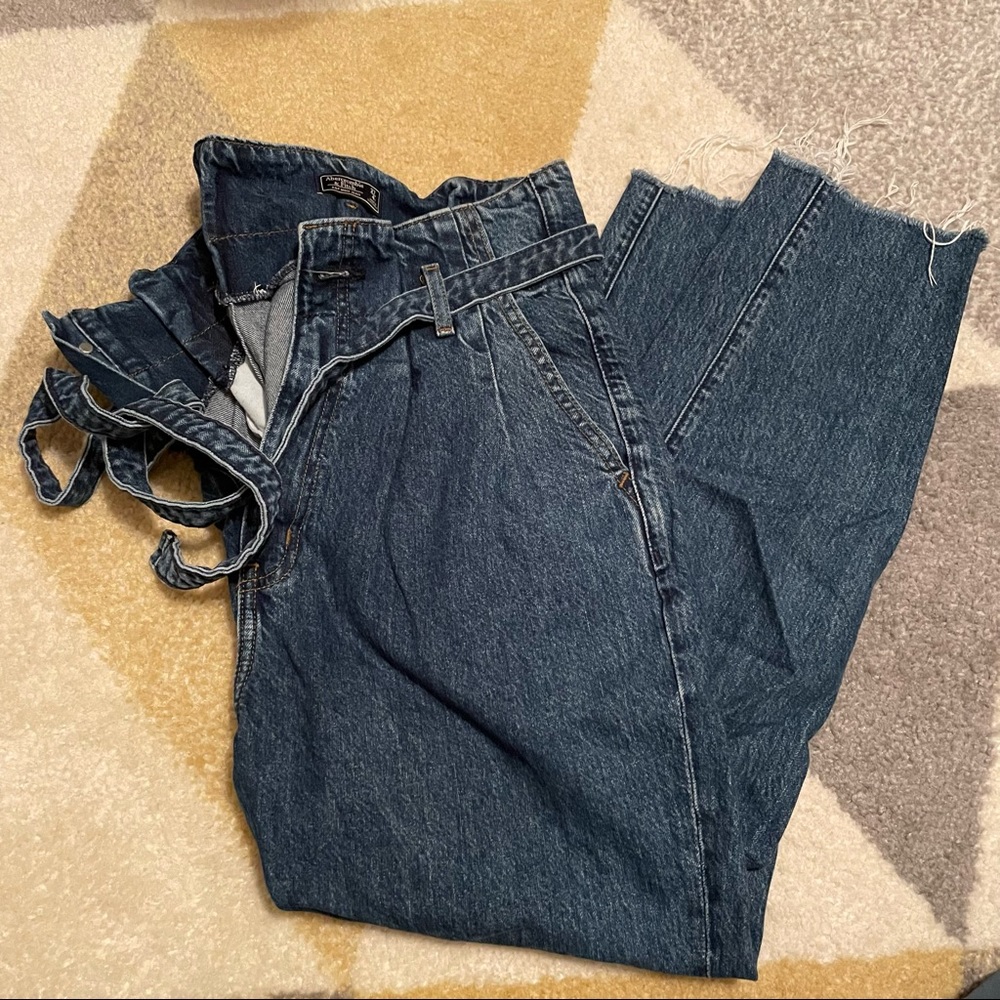 Paper bag waist mom jean